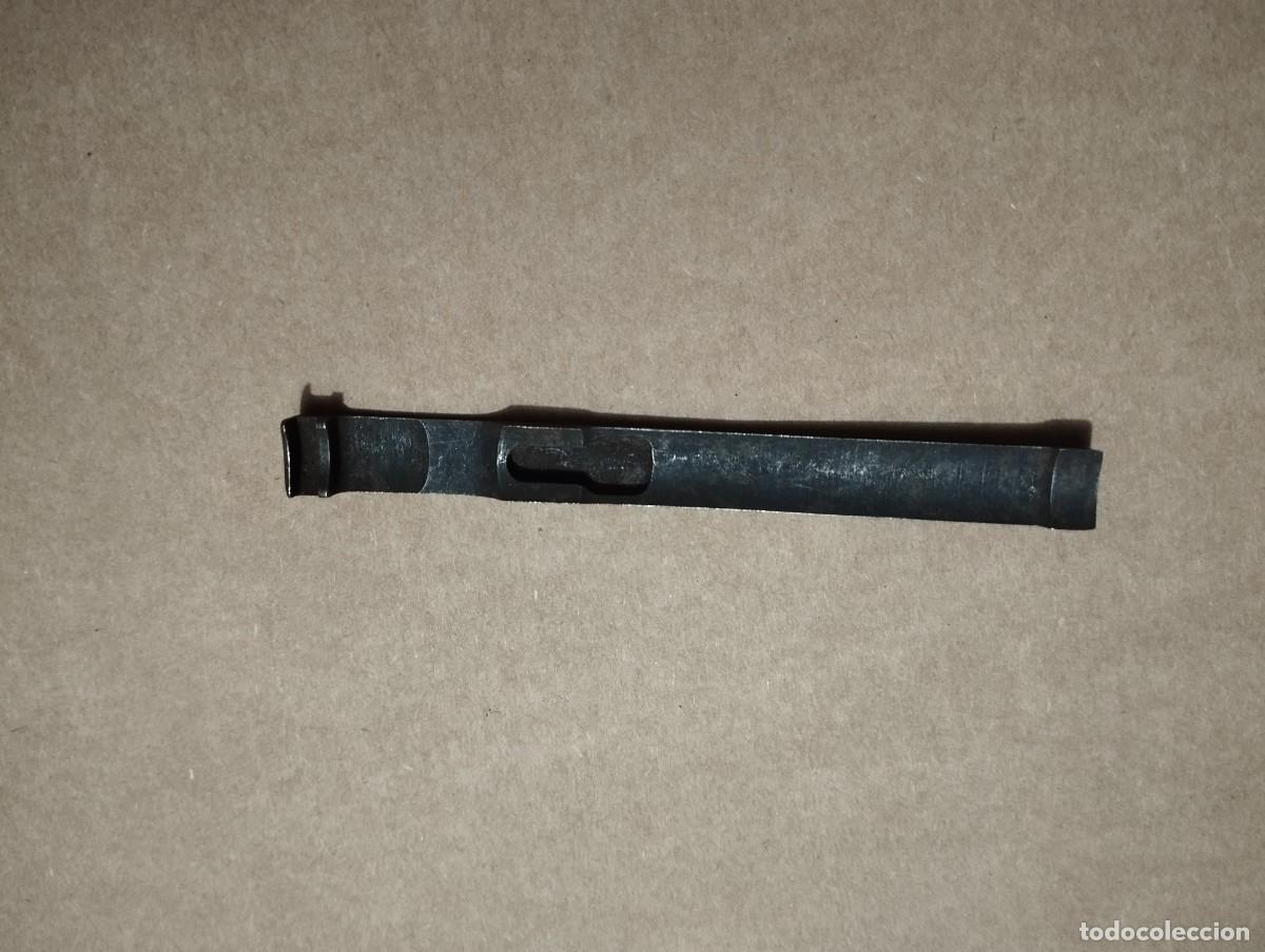 Militaria: U&ntilde;a extractora mauser 1893 1895 y 1916