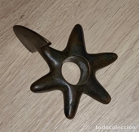 Militaria: Champi o Macana inca estrellada