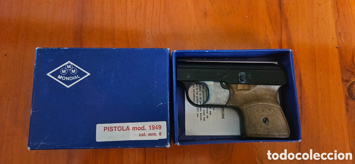 Militaria: Se pone a la venta una magn&iacute;fica pistola Mondial Modelo 1949, calibre 6 mm (de fogueo/flobert),