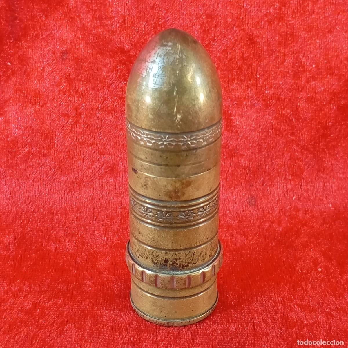 Militaria: PRECIOSO MECHERO EN FORMA DE PROYECTIL - ORIGINAL - INERTE - VACIO - 8 CM TOTAL