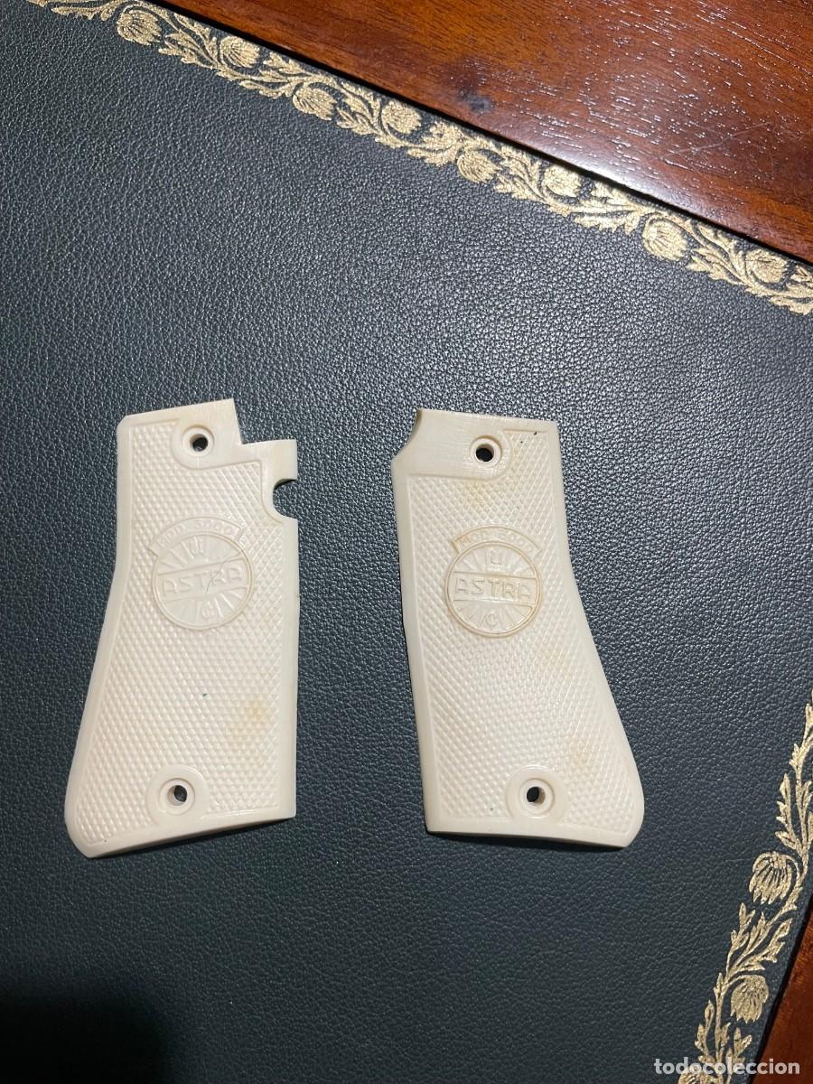 Militaria: Cachas Originales Astra 3000