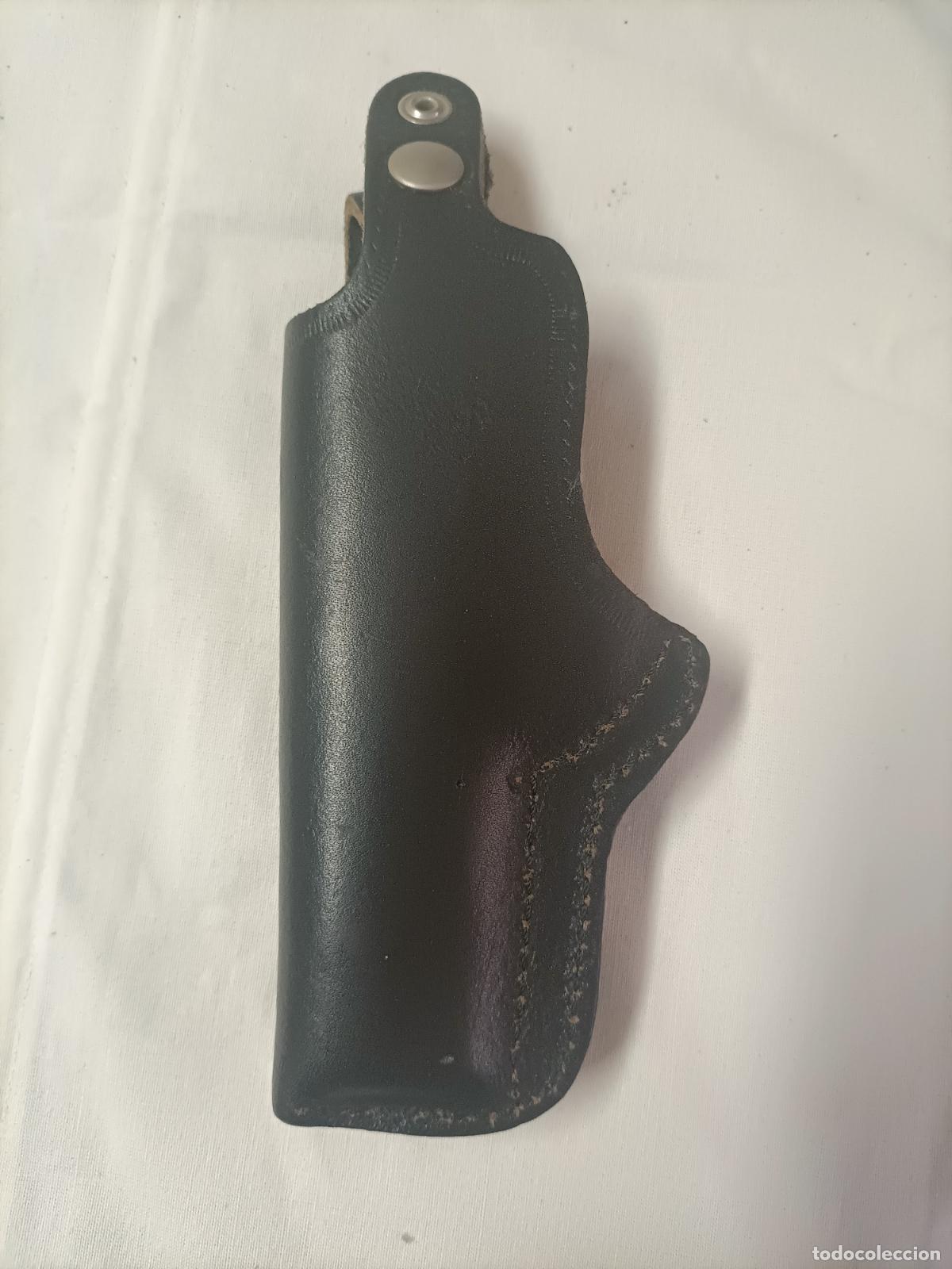 Militaria: Funda pistola cuero , desconozco el arma