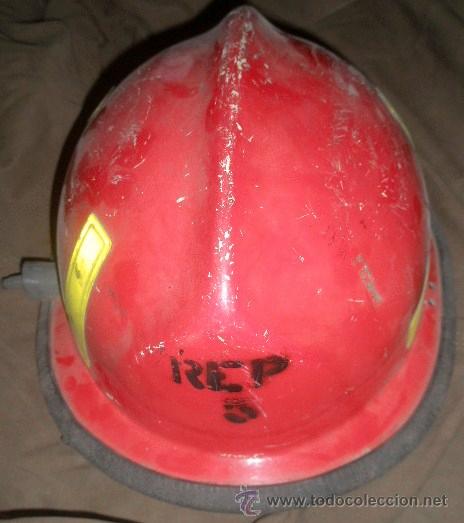 Militaria: Casco de bombero - Foto 1