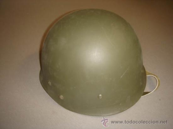 Militaria: Casco de pl&aacute;stico militar . - Foto 1