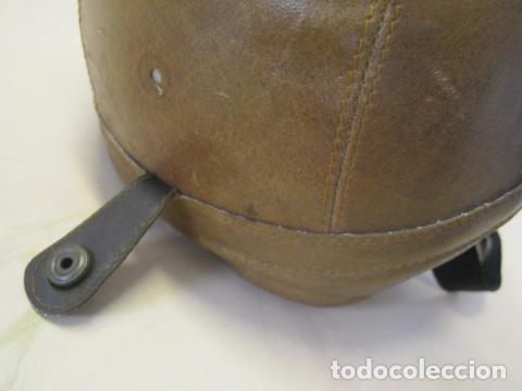 Militaria: Casco de cuero - Foto 3