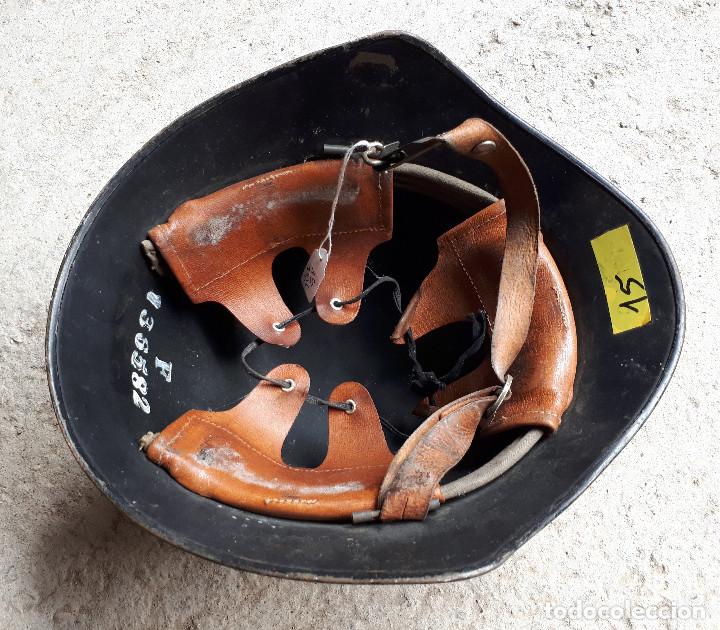 Militaria: Casco suizo, bombero - Foto 4