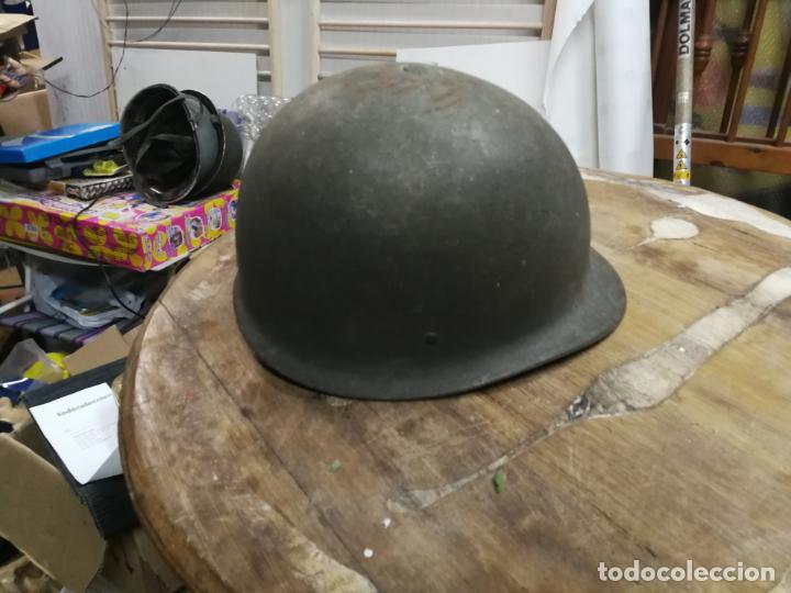Militaria: ANTIGUO CASCO MILITAR, CON SU INTERIOR, - Foto 1