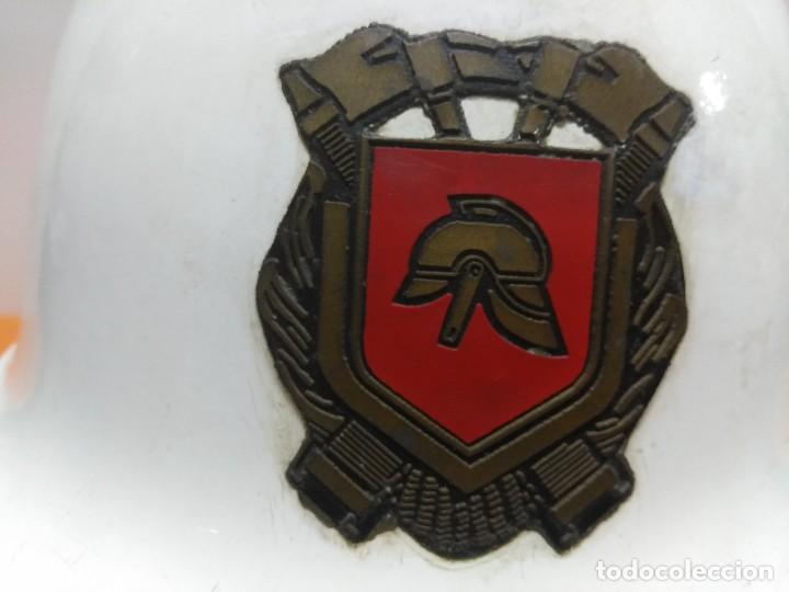 Militaria: ANTIGUO CASCO DE BOMBEROS INGLES - Foto 2