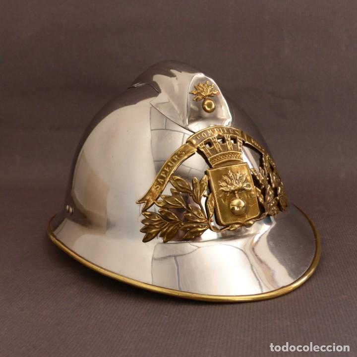Militaria: Casco de bombero cromado. Francia - Foto 1