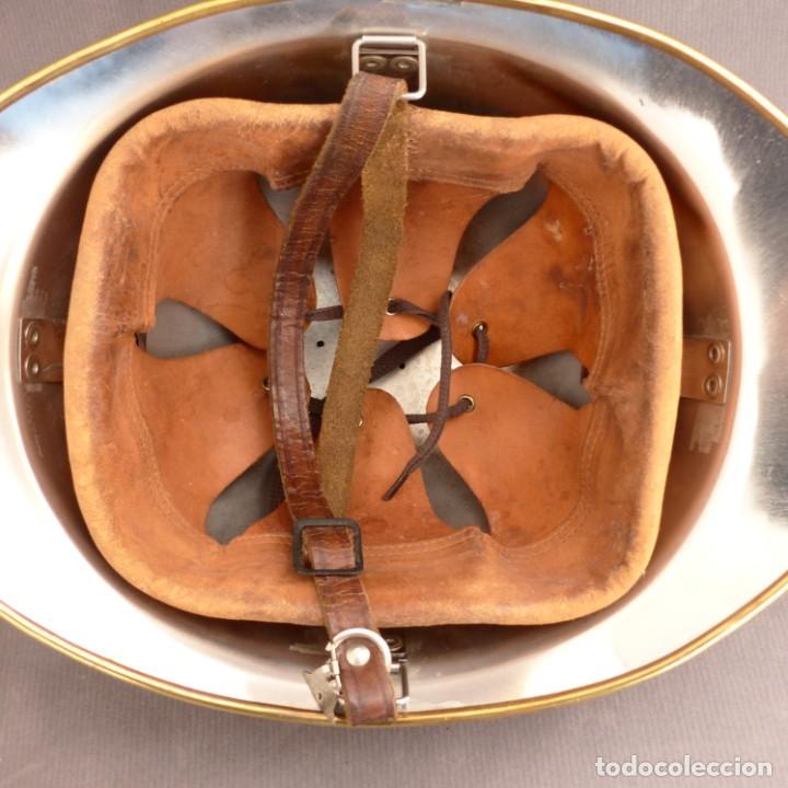 Militaria: Casco de bombero cromado. Francia - Foto 6