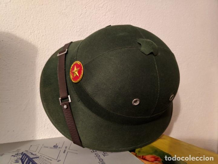 Militaria: Casco ej&eacute;rcito Vietnam - Foto 2