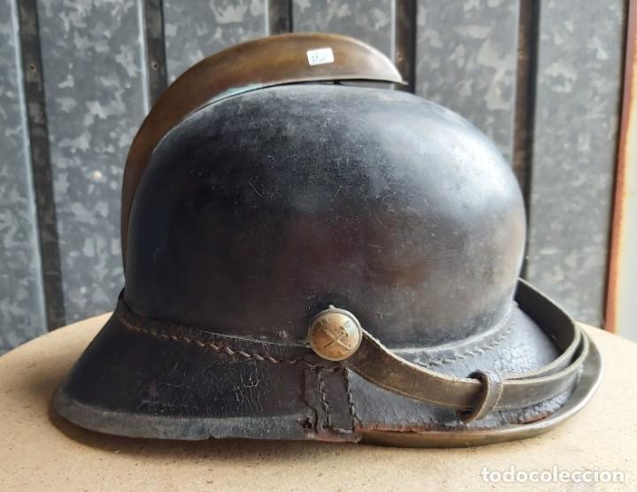 Militaria: Antiguo casco de bomberos espa&ntilde;ol - Foto 3