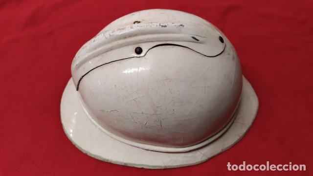 Militaria: ANTIGUO CASCO BELGA - Foto 1