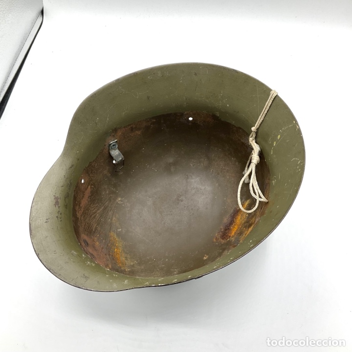 Militaria: Antiguo casco militar del EJ&Eacute;RCITO ESPA&Ntilde;OL - Foto 3