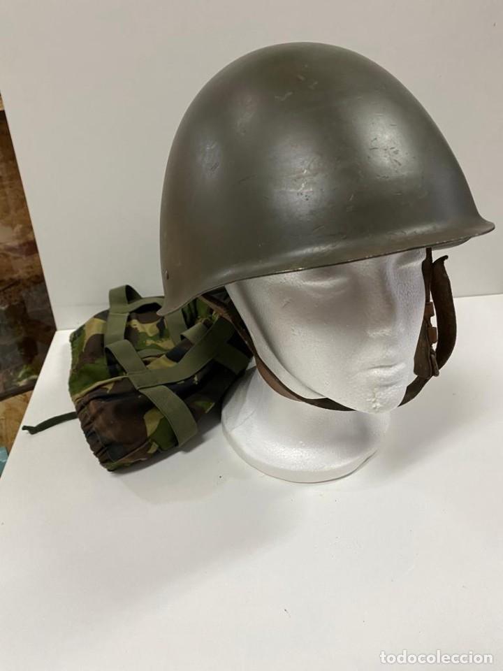 Militaria: CASCO MILITAR CON FUNDA - Foto 2