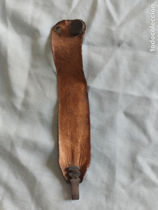 Militaria: BARBOQUEJO DE CUERO - Foto 2