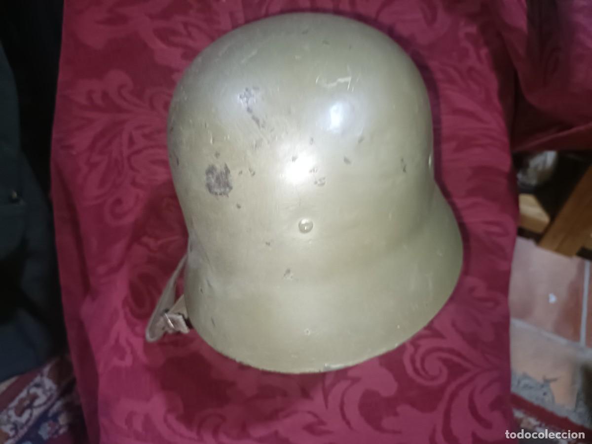 Militaria: Antiguo casco del ej&eacute;rcito espa&ntilde;ol - Foto 2