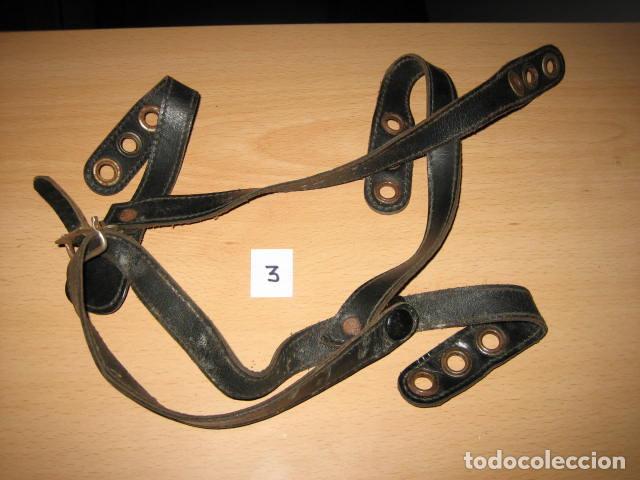Militaria: Barbuquejo de casco de bombero aleman. - Foto 1
