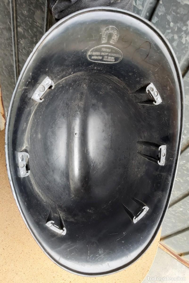 Militaria: Casco de Bomberos, sin talla - Foto 3