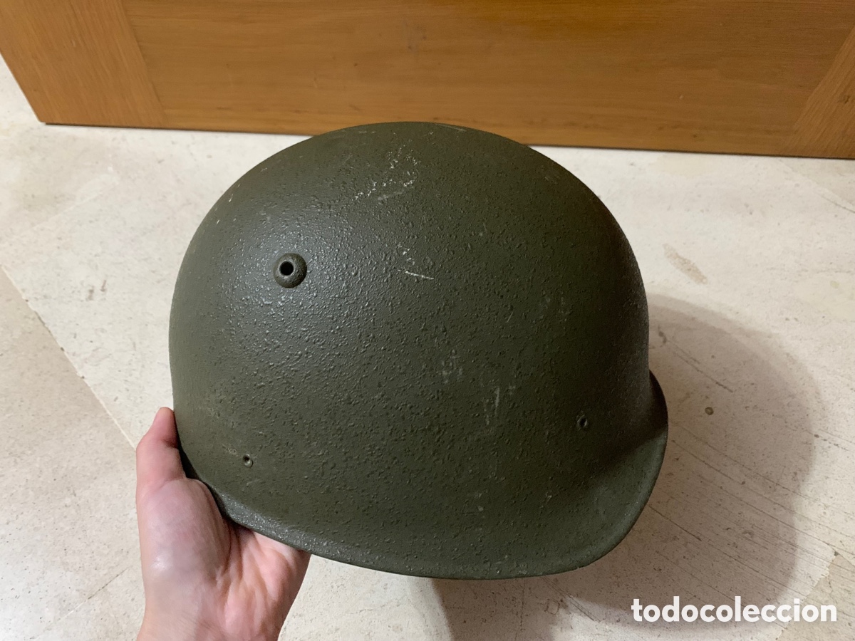 Militaria: ANTIGUO CASCO SUIZO MODELO 71 - 79