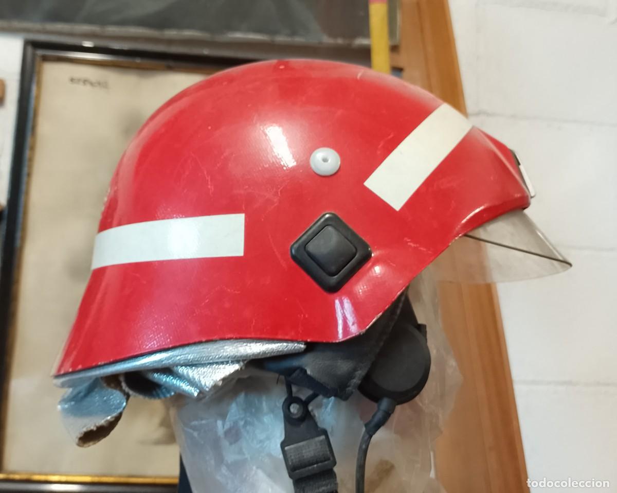 Militaria: Casco de bombero con cable jack o similar - Foto 3