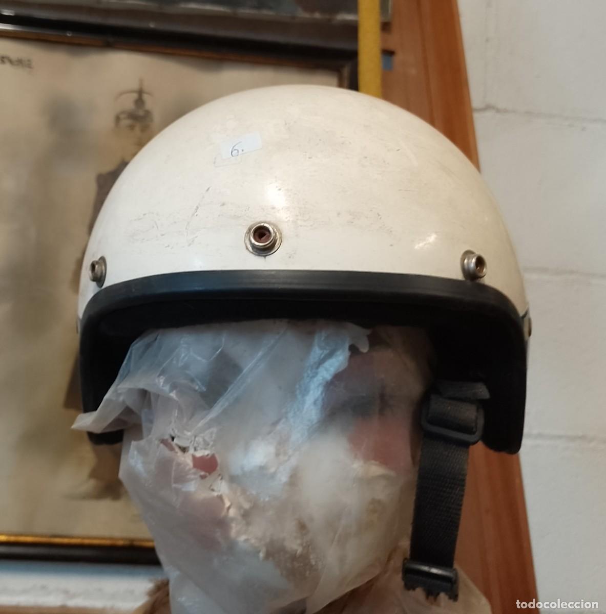 Militaria: Casco de motorista PM - Foto 1