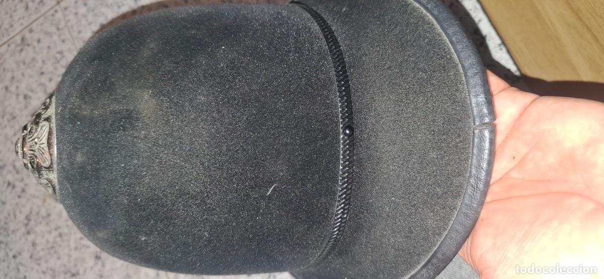Militaria: Casco Bobby de la polic&iacute;a - Foto 4