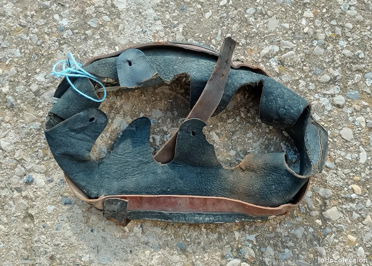 Militaria: Cuero interior de casco - Foto 1