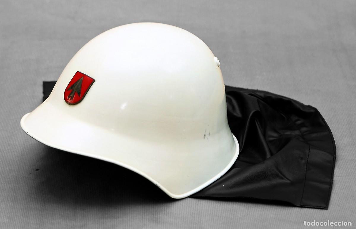 Militaria: MAGNIFICO REGALO CASCO BOMBERO SUIZO 1960/70 CIUDAD DE GRENCHEN EN PERFECTO ESTADO