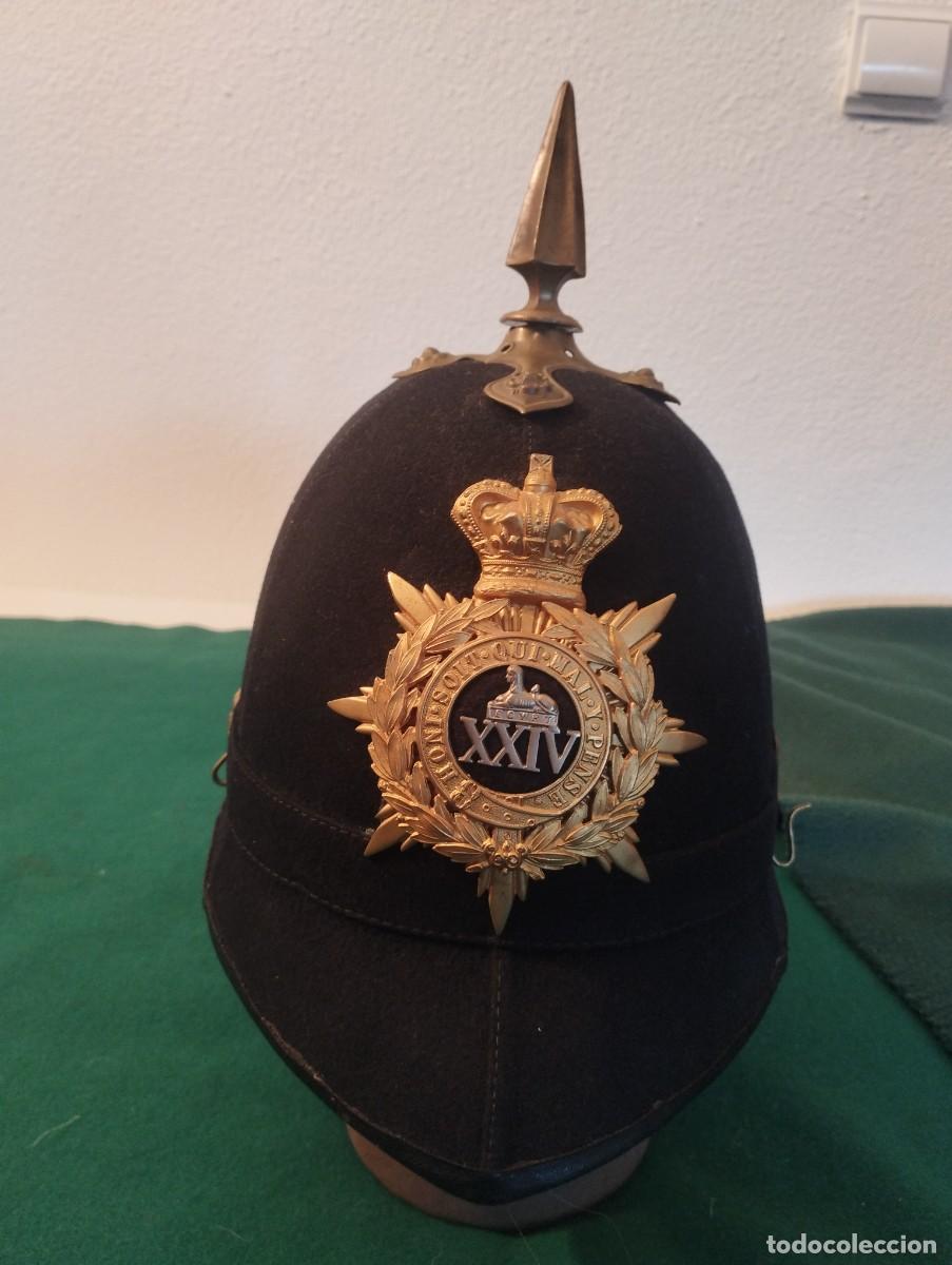Militaria: Casco brit&aacute;nico &laquo;Home Service Pattern&raquo; del 24.&ordm; Regimiento de Infanter&iacute;a (2.&ordm; de Warwickshire, renom