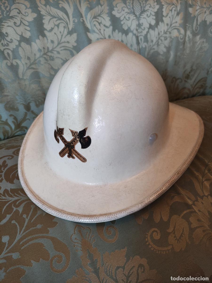 Militaria: Casco de bombero belga (a&ntilde;os 50)