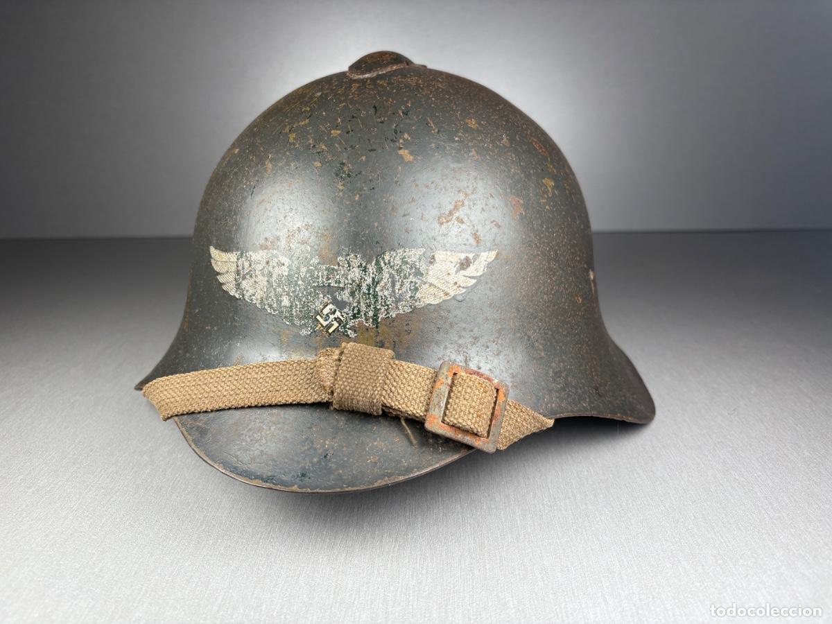 Militaria: Casco sovi&eacute;tico reutilizado por ej&eacute;rcito aleman