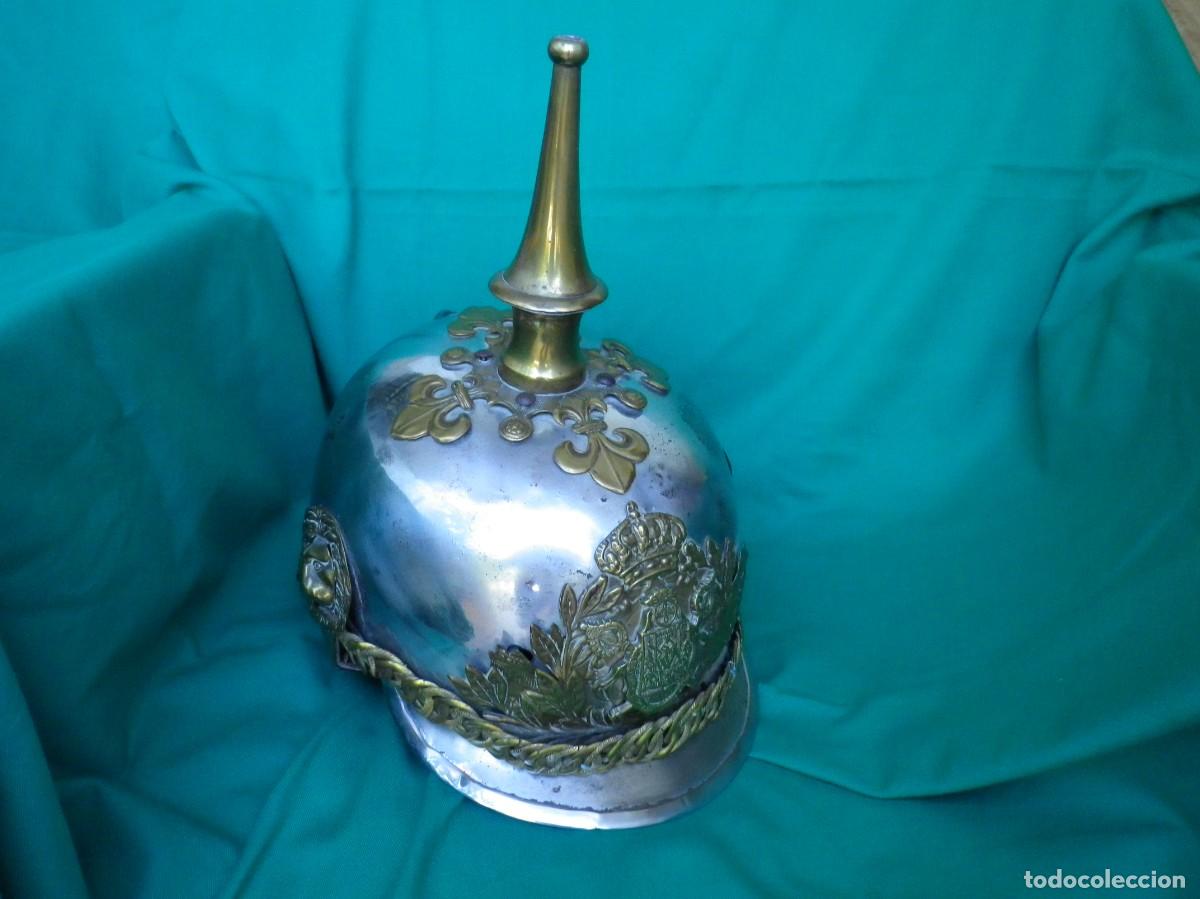 Militaria: ANTIGUO CASCO MET&Aacute;LICO DE GRAN GALA DE LA POLICIA LOCAL DE SEVILLA(VER DESCRIPCI&Oacute;N).