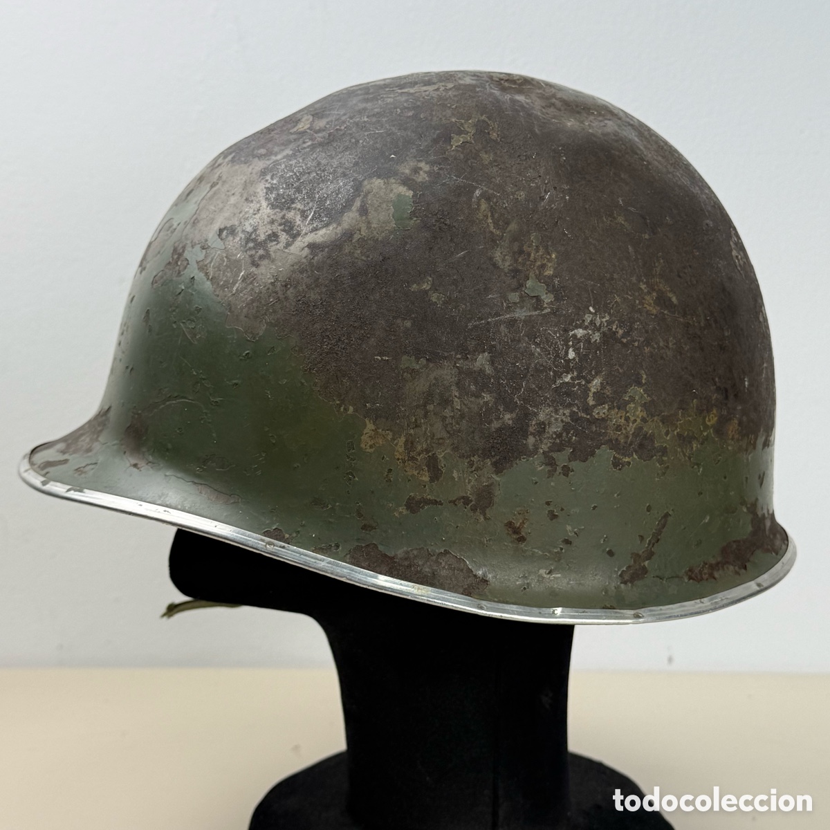 Militaria: Casco militar estadounidense M1 US ARMY. Segunda guerra mundial.