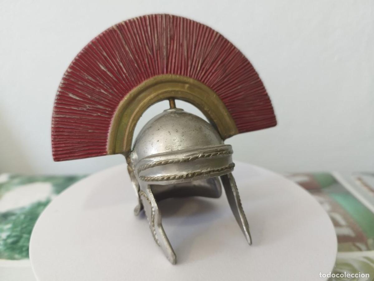 Militaria: Reproducci&oacute;n del Casco de Julio C&eacute;sar Miniatura Colecci&oacute;n Salvat Rep&uacute;blica Romana