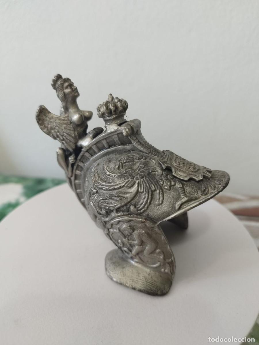 Militaria: Reproducci&oacute;n del Casco de Carlos I de Espa&ntilde;a y V de Alemania Miniatura Colecci&oacute;n Salvat