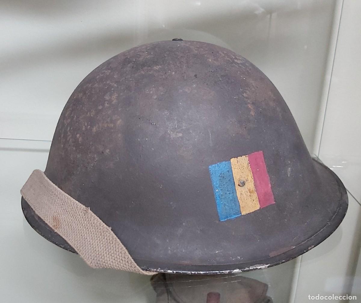 Militaria: Casco brit&aacute;nico MKIII 1944 con insignia REME Segunda Guerra Mundial