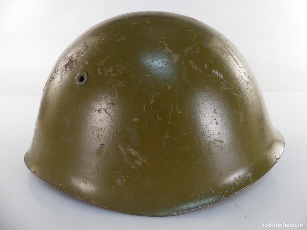 Military Antiques: CASCO MODELO ITALIANO FABRICADO PARA BULGARIA MODELO SEGUNDA GUERRA MUNDIAL