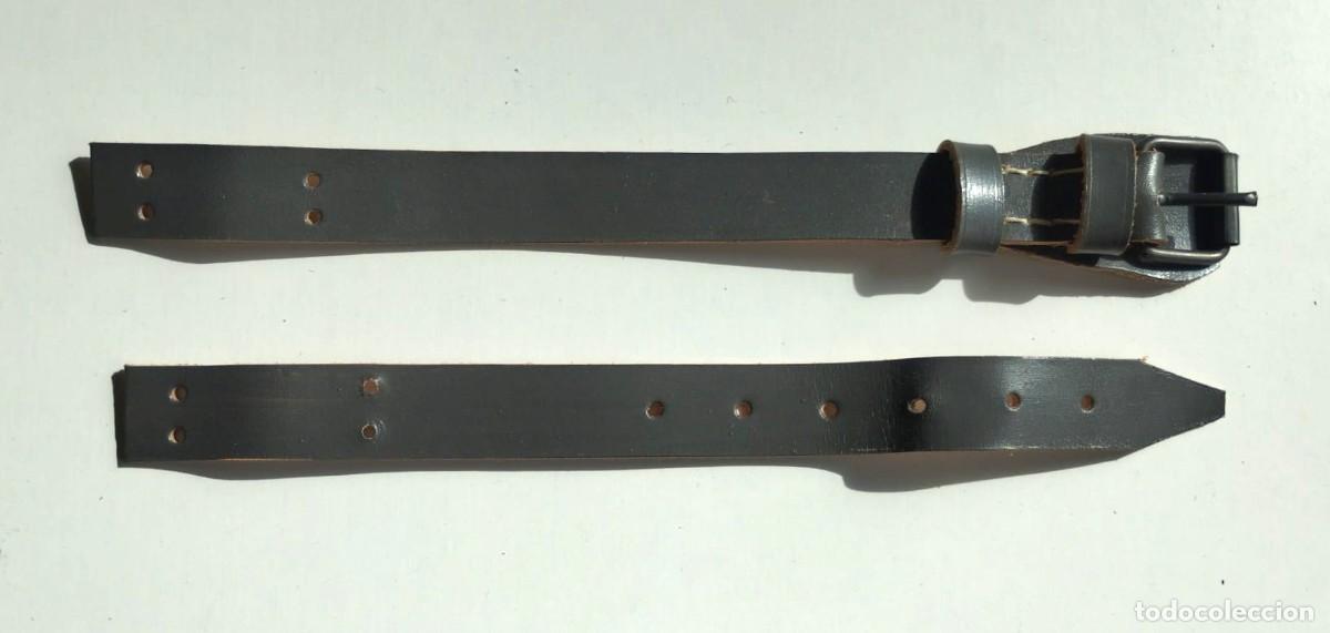 Militaria: BARBOQUEJO CUERO CASCO ITALIANO MODELO 33, GUERRA CIVIL ESPA&Ntilde;OLA Y 2&ordf; GUERRA MUNDIAL 1939/1945.