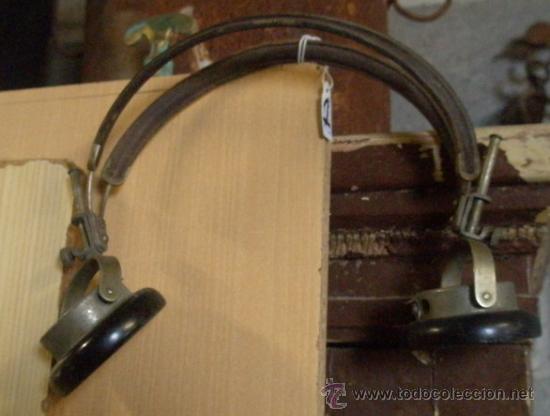 Militaria: Auricular de la Guerra Civil - Foto 1
