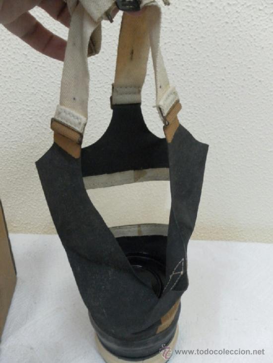 Militaria: M&aacute;scara antig&aacute;s. - Foto 3