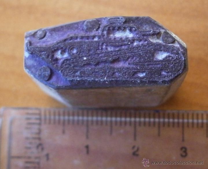 Militaria: Tampon de imprenta de tanque, rep&uacute;blica. - Foto 1