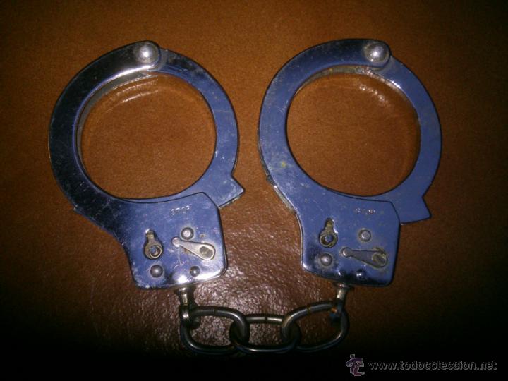 Militaria: GRILLETES MADE TAIWAN.SIN /LLAVE - Foto 2