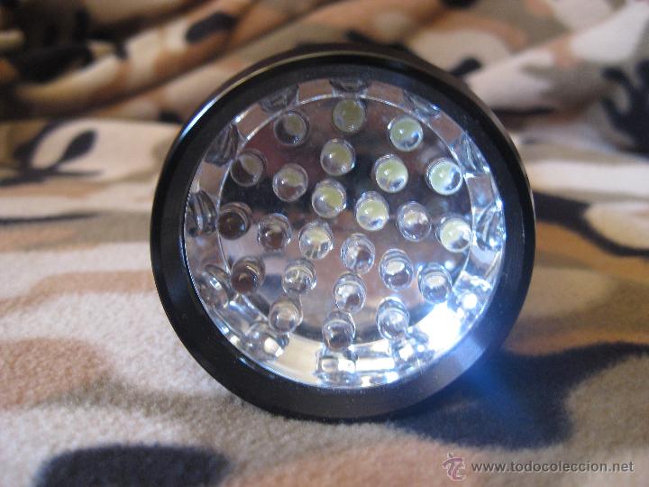 Militaria: linterna leds de metal 32 cm de largo - Foto 2
