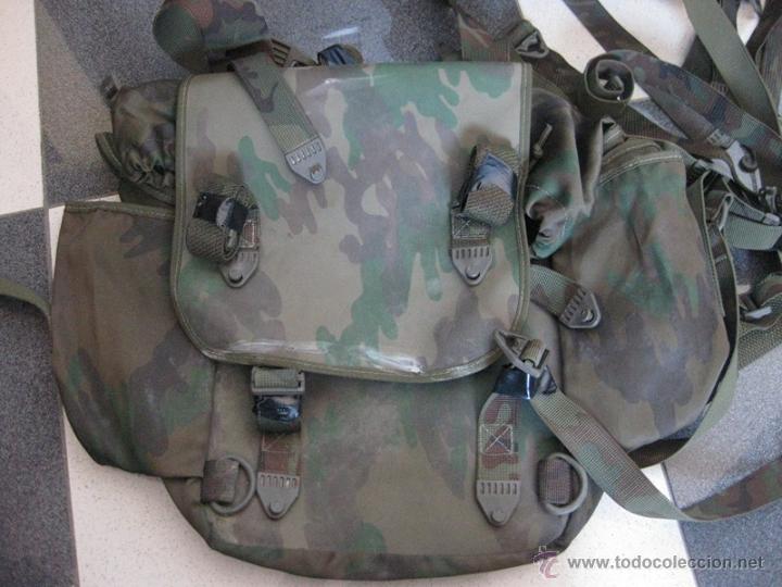 Militaria: Mochila mediana camuflaje espa&ntilde;ola - Foto 1