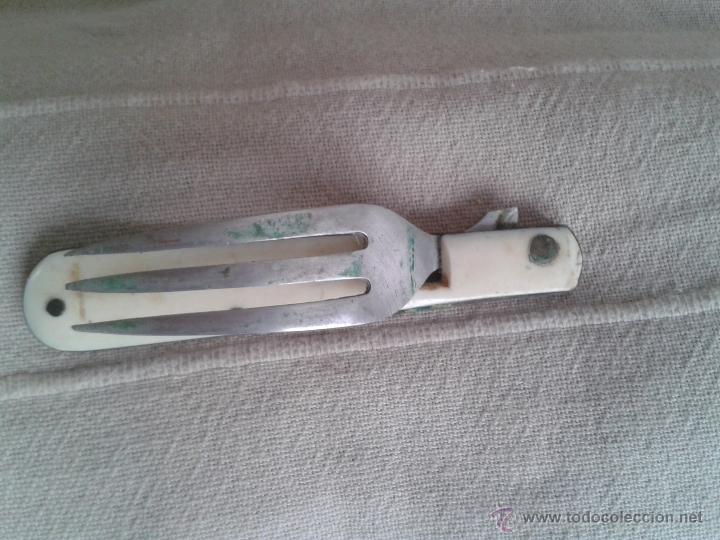 Militaria: antiguo tenedor pegable - Foto 1