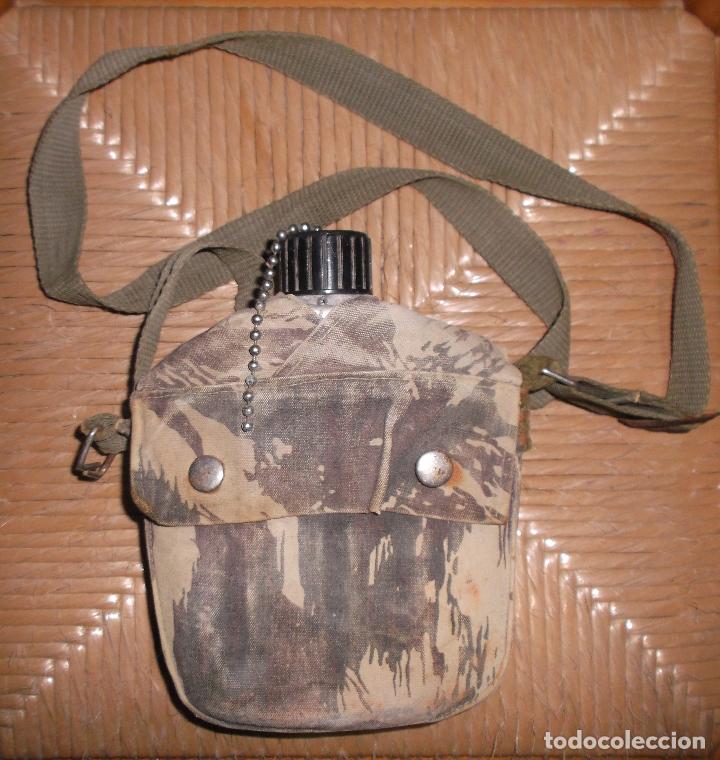 Militaria: ANTIGUA CANTIMPLORA DE ALUMINIO CON FUNDA MILITAR. - Foto 1