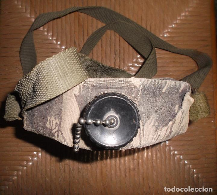 Militaria: ANTIGUA CANTIMPLORA DE ALUMINIO CON FUNDA MILITAR. - Foto 2