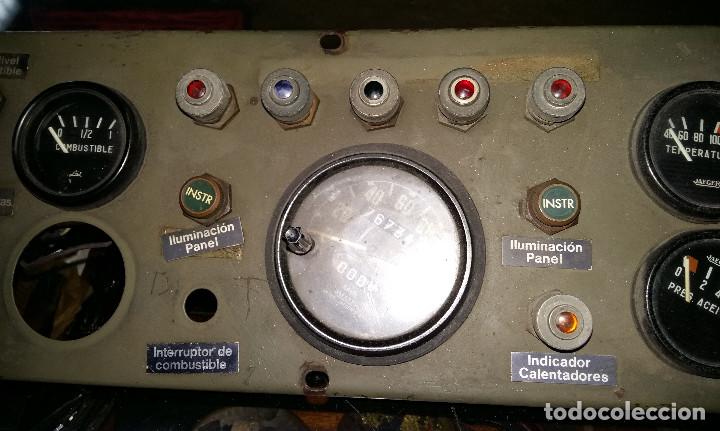 Militaria: Tablero de mando de veh&iacute;culo militar - Foto 3