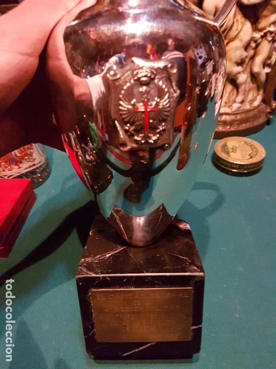 Militaria: ANTIGUO TROFEO MILITAR - Foto 4